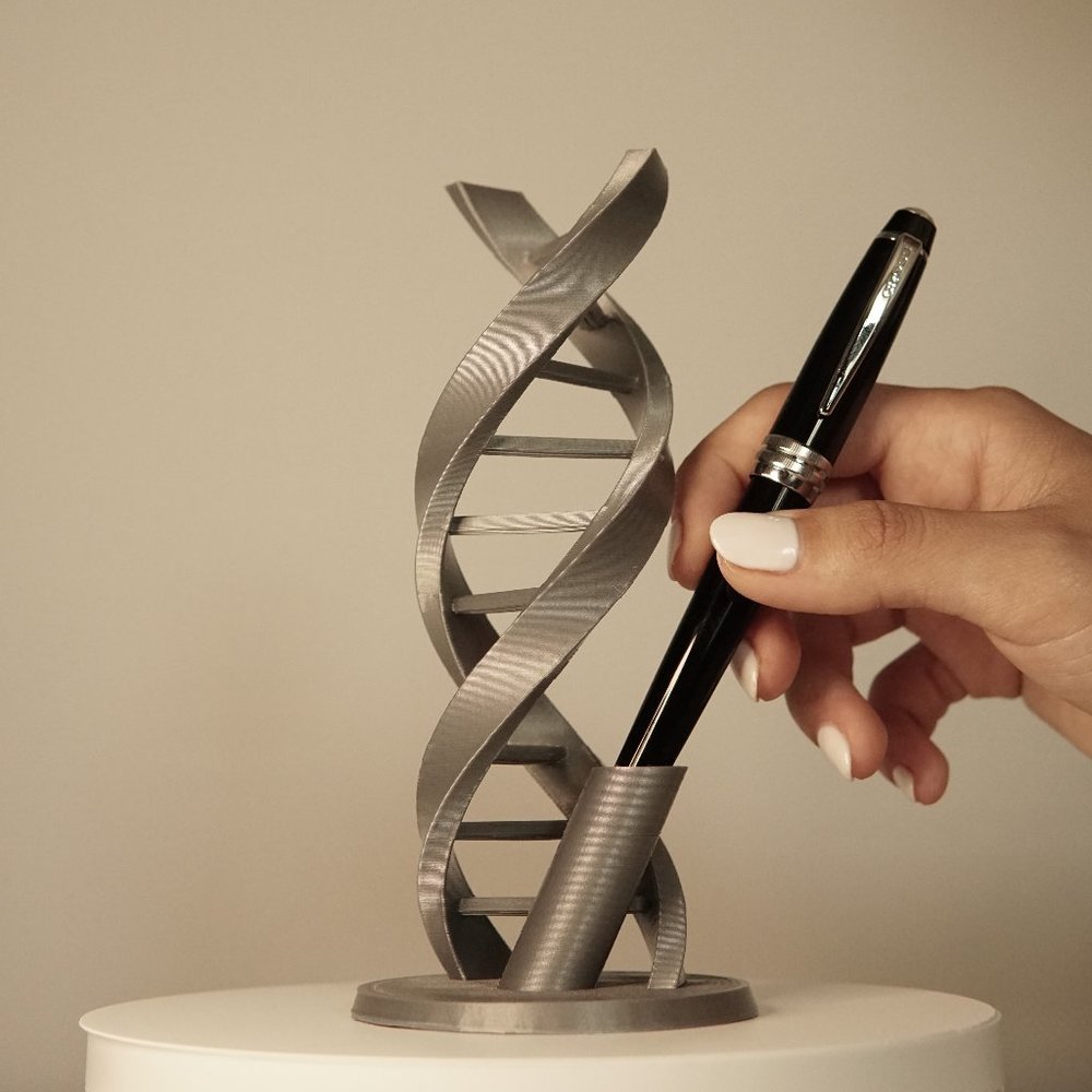 DNA Double Helix Pen Holder Biology Science Gift Decor For Nurse Doctor Teacher